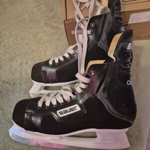 Bauer man ice skates - size 8D